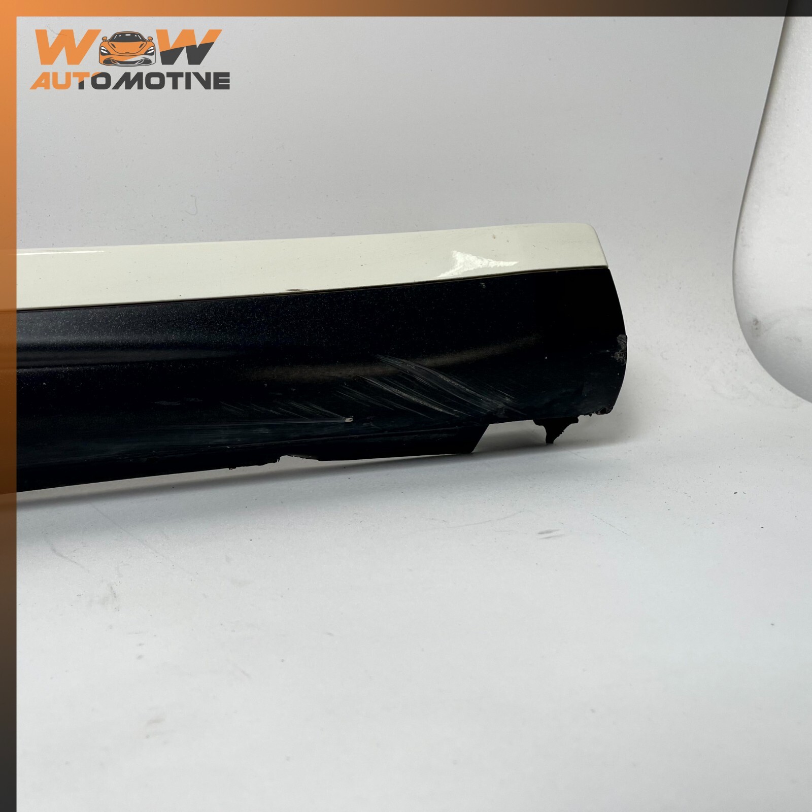14-20 MASERATI GHIBLI RIGHT PASSENGER SIDE SKIRT ROCKER PANEL MOLDING WHITE OEM