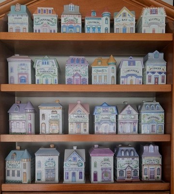 AUTHENTIC 1989 LENOX SPICE VILLAGE SET, W/ Mountable Display, 2