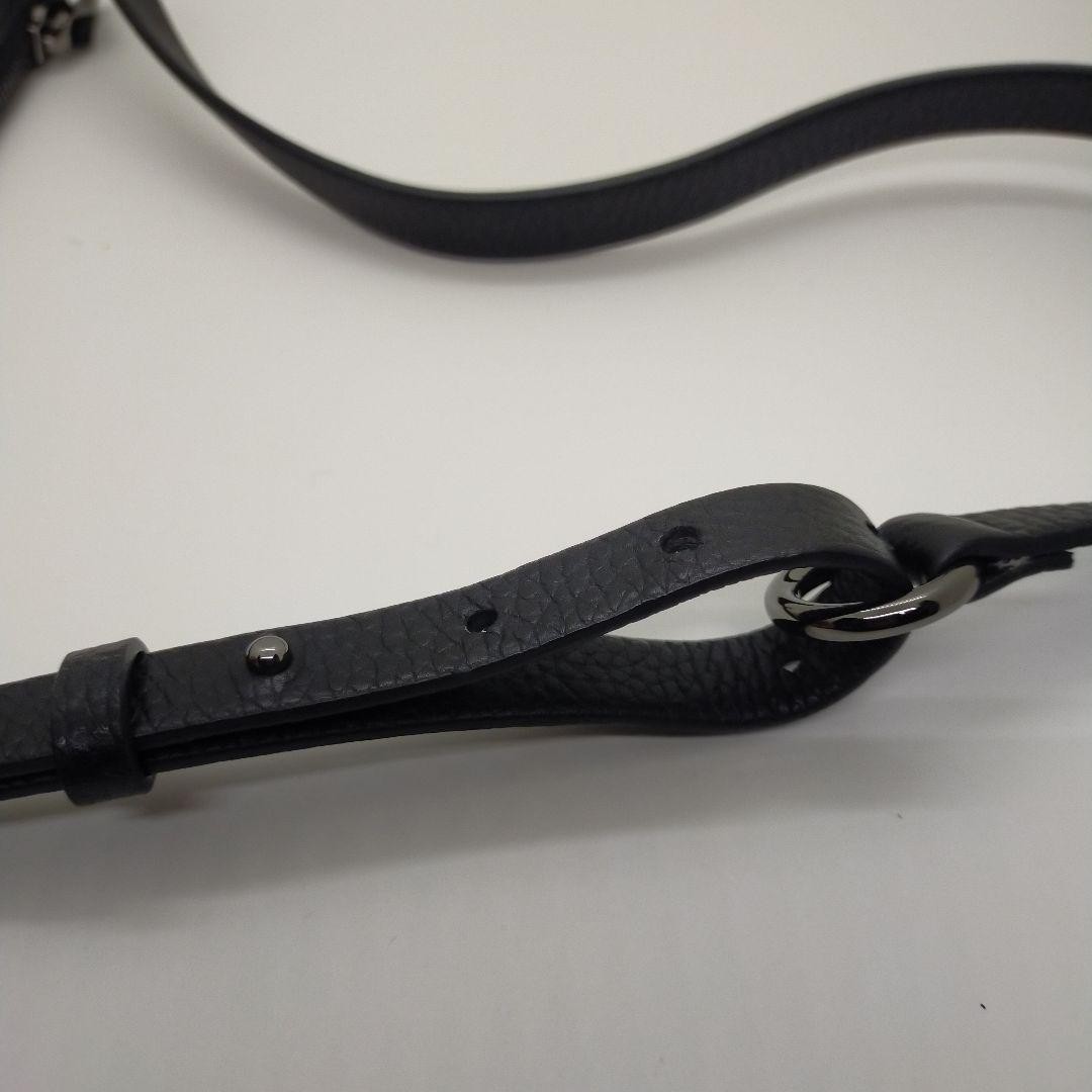 Valentino Garavani Leather Waist Bag Black Italy Made Excellent Condition Japan thumbnail 8