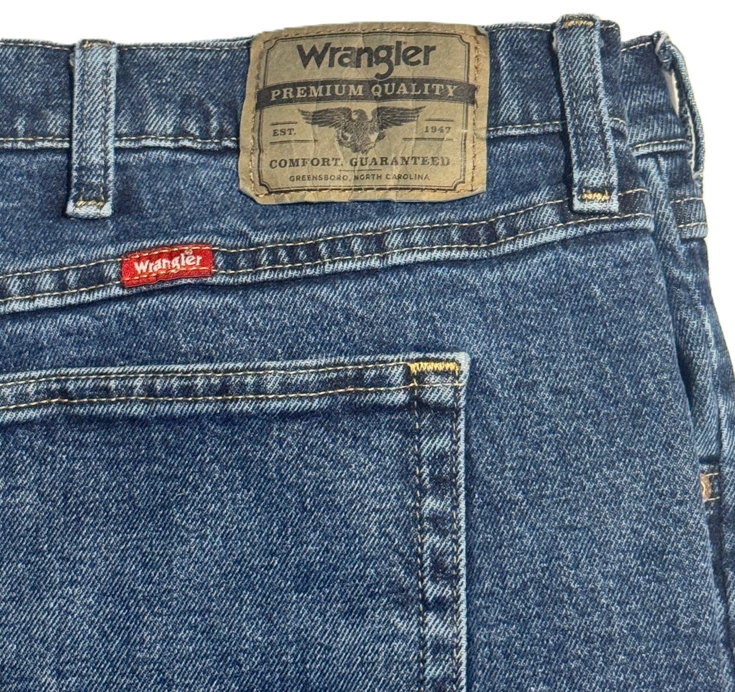 Wrangler Premium Jeans Blue 1096FXVMF Men's Size 42x30 Cotton Denim Comfort Fit thumbnail 2