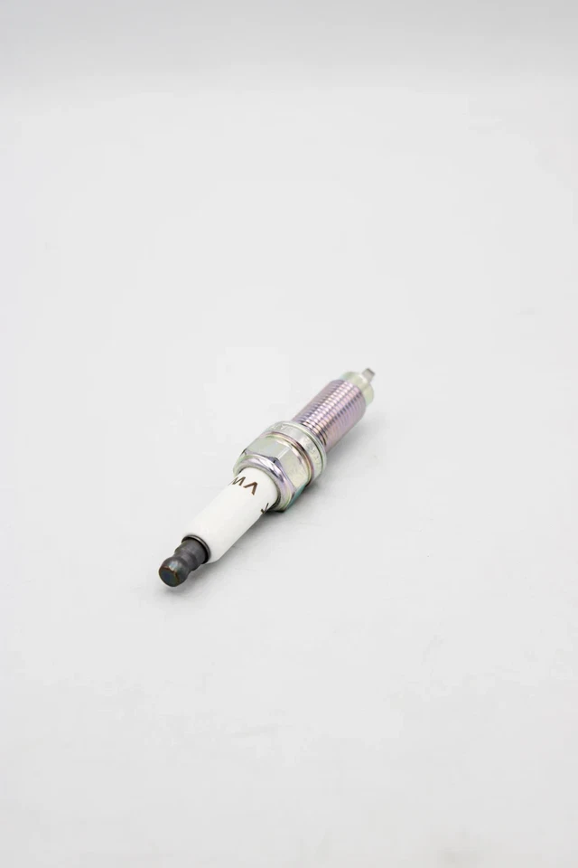 Juego de 6 paquetes de bujías nuevas (101905622) para Volkswagen CC 2009-2017 Foto 4 de 4