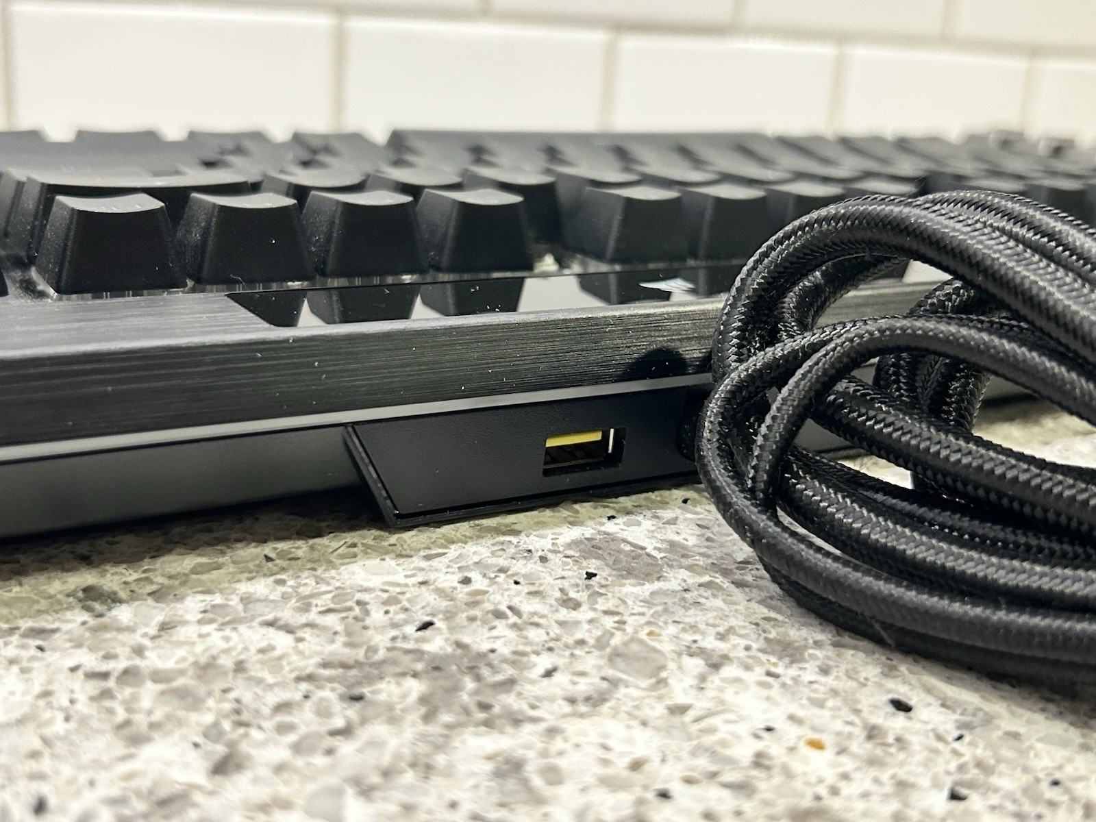 Corsair Optical‑Mechanical Black Dual USB Wired NICE! 13