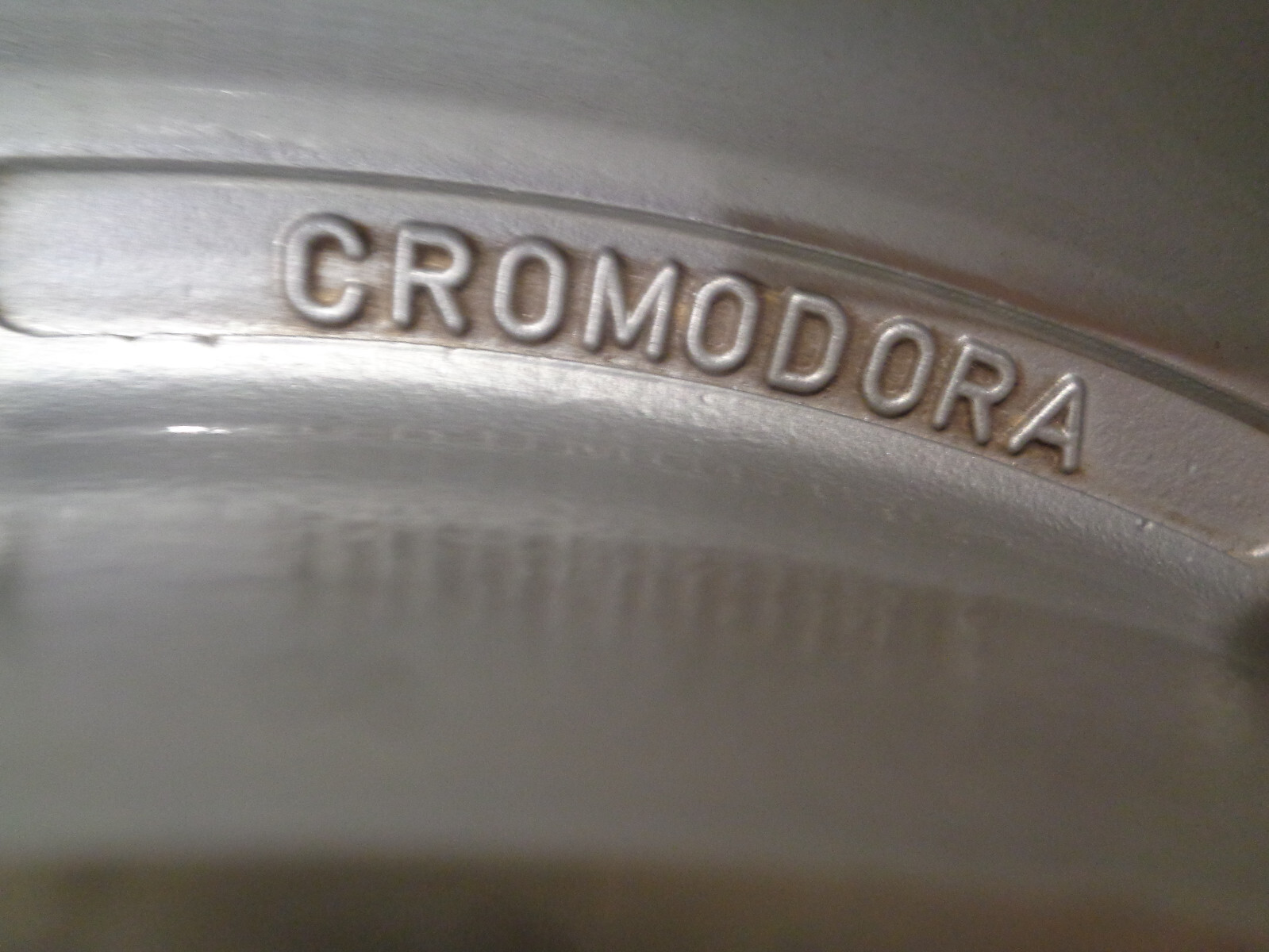 Ferrari Mondial Wheel / Rim Cromodora  TRX 180 TR 390 - P/N 118147