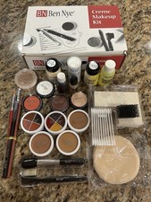 Ben Nye Cr me Make-Up Kit In Box Olive Medium-Deep TK-4