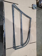 Austin Healey 100/4 genuine metal sidecurtain frames T