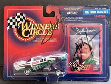 JOHN FORCE??2 AUTOGRAPHS CASTROL FUNNYCAR CHAMPION 1/64 Dad of COURTNEY BRITTANY