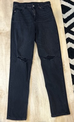 American Eagle Balck Jeans Strigid Jean Size 4 Mom Jean Distressed