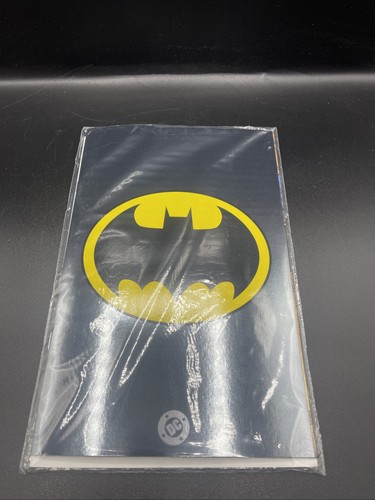 SDCC 2025 Batman #158 Bat Symbol Foil Variant Exclusive Comic Book