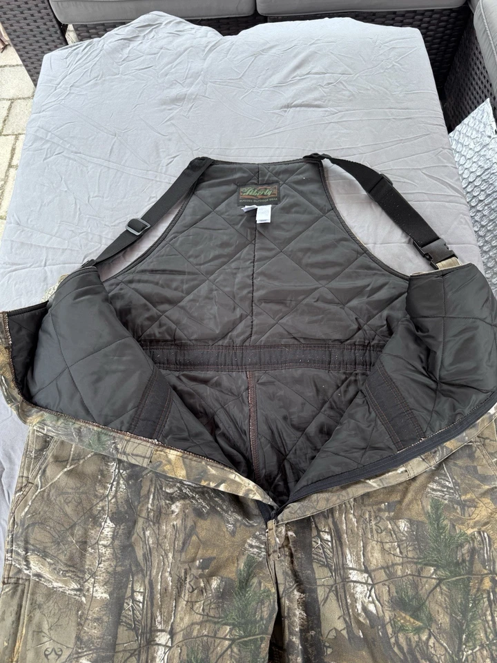 Mono con tirantes Liberty resistente para exteriores camuflaje aislado - talla 2X-grande Foto 3 de 4