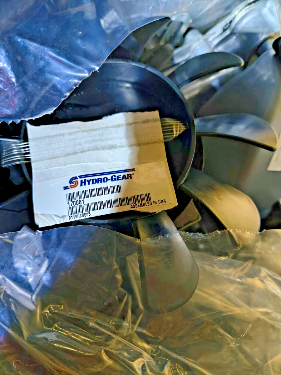 HUSQVARNA OEM HYDRO-GEAR HYDROSTATIC TRANSAXLE 170061 MODEL 321