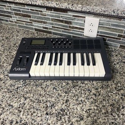 M Audio Axiom 25 Keyboard/Controller No Cord to test