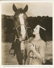 MAY WYNN Indian Squaw Original Vintage 1954 THE RODE WEST Columbia Western Photo