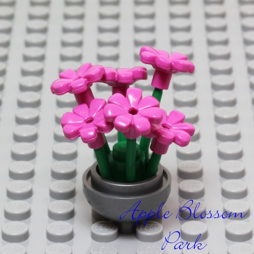 NEW Lego Friends Minifig SILVER FLOWER POT w/Pink Daisy Flowers Green Plant Stem - 第 1/3 張圖片