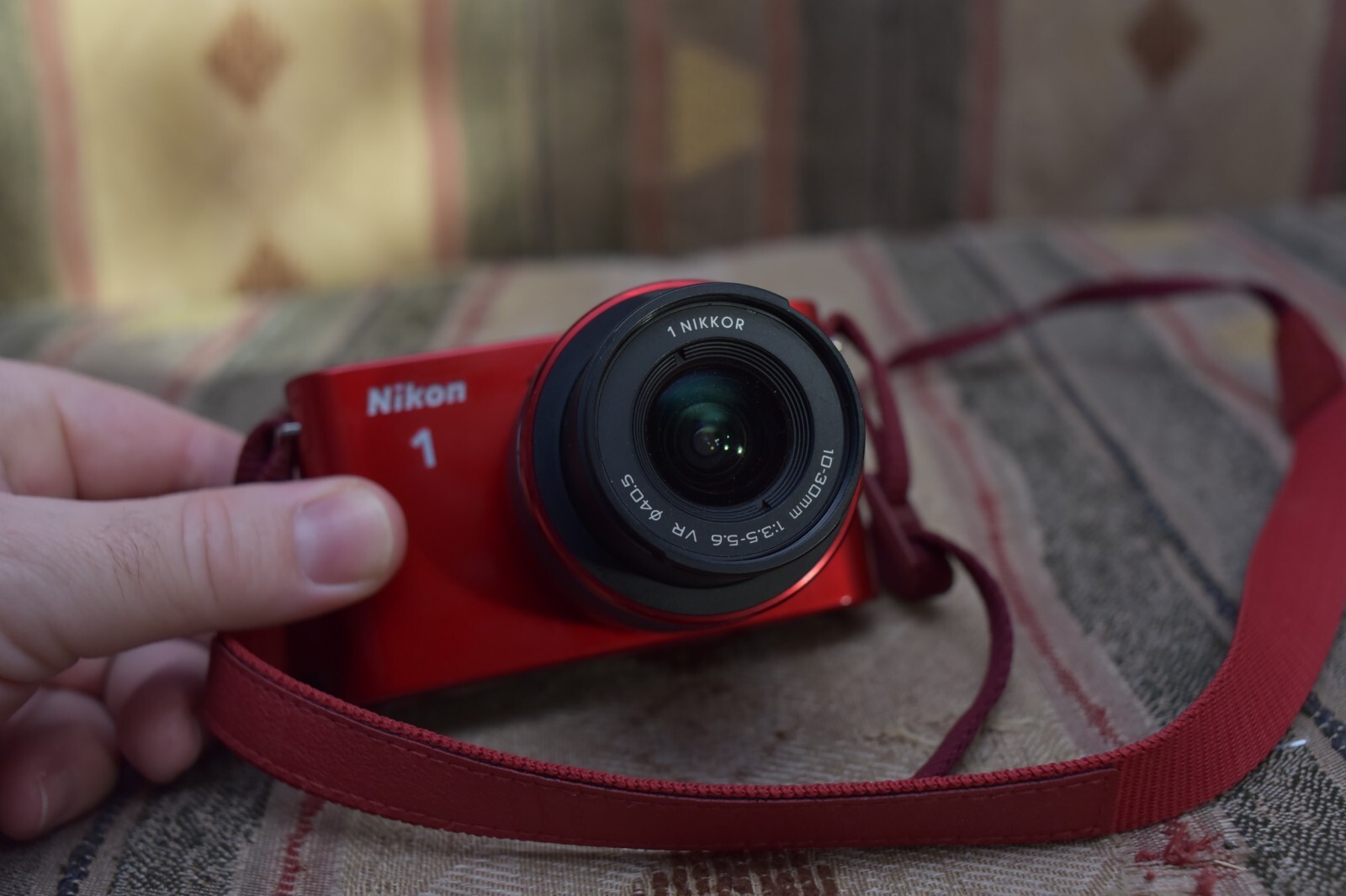 Nikon 1 J1 Digital Mirrorless Camera eBay