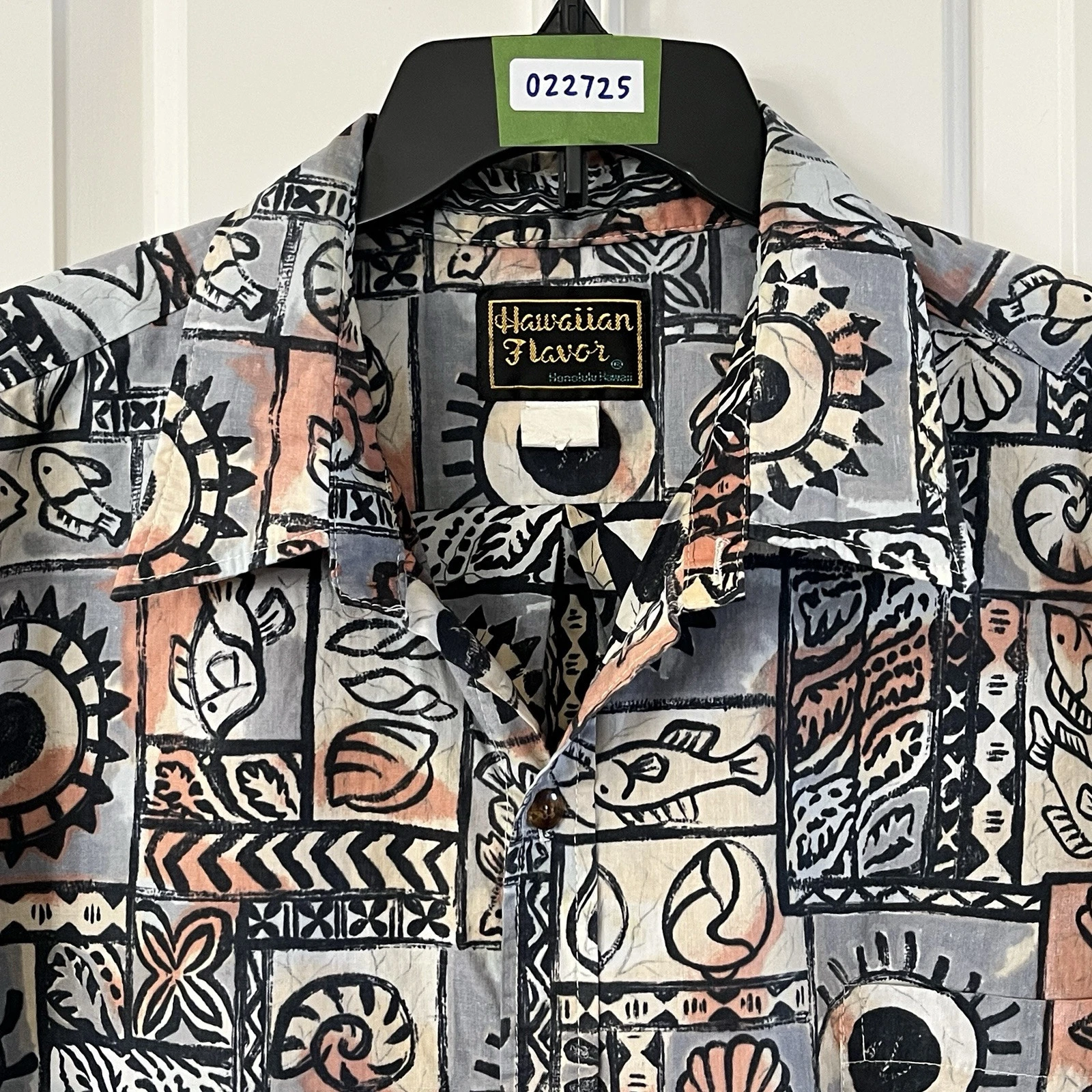 Hawaiian Flavor Shirt Adult L Gray Floral Fish Button Up Hawaiian Camp Mens USA