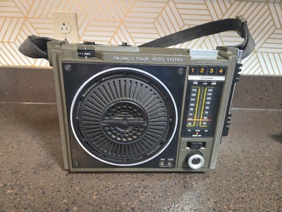 Vintage 1979 GE 3-5507C radio 8-track player-needs Antenna,turns On, Untested