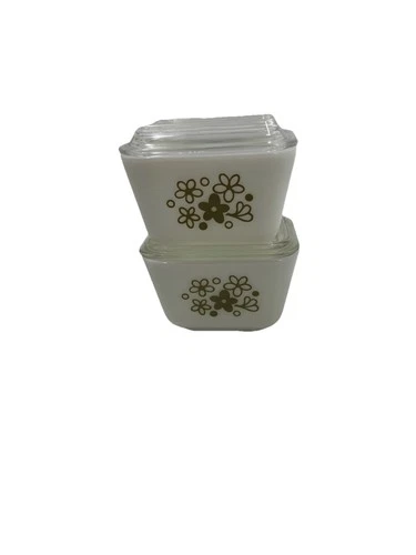 Pyrex 501 Refrigerator Dish ~ Crazy Daisy, Spring Blossom Green, VGC Lot Of Two