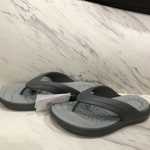 crocs men's reviva flip flop