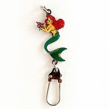 Disney Little Mermaid Ariel Keyring Backpack Enamel Charm Fob 2005