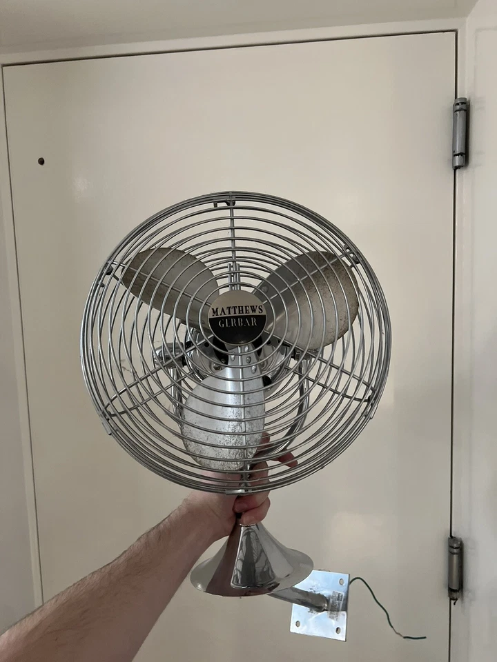 Ventilador de pared Bruna Parede de Matthew’s Fan Company Foto 3 de 4