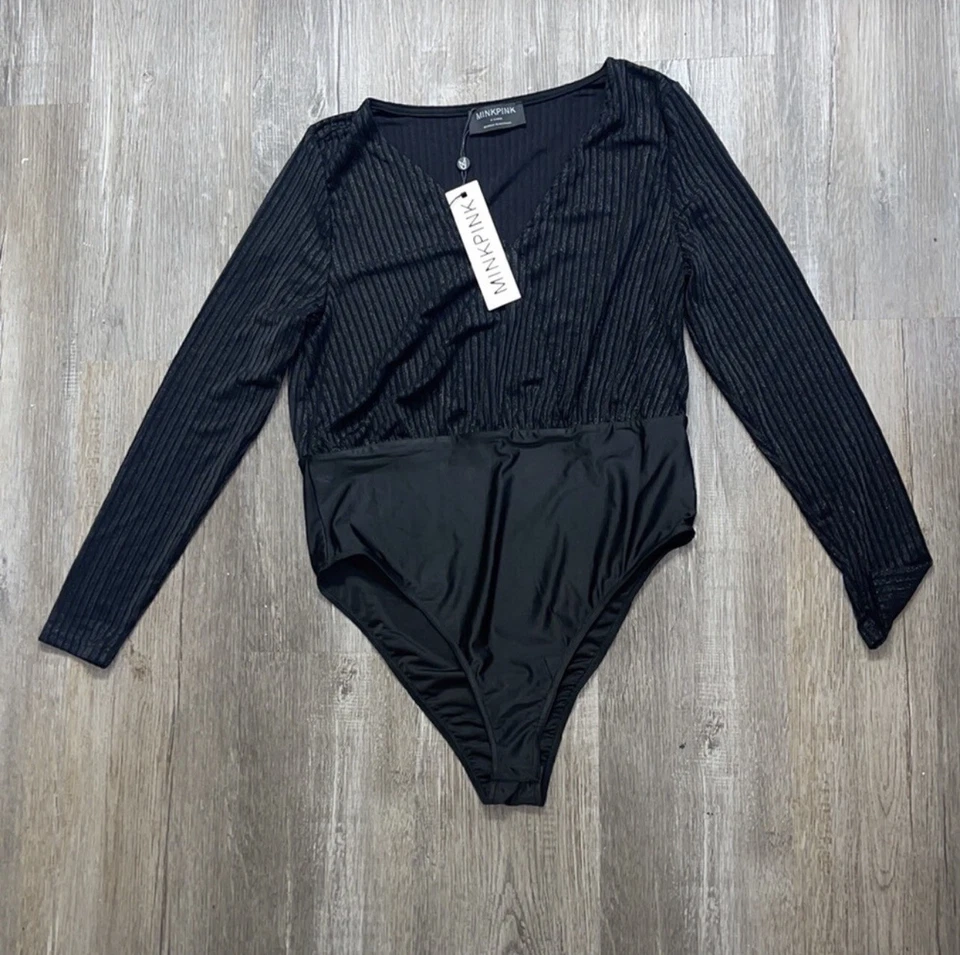 Traje corporal MinkPink negro acanalado cuello en V Leila talla pequeña Foto 3 de 4