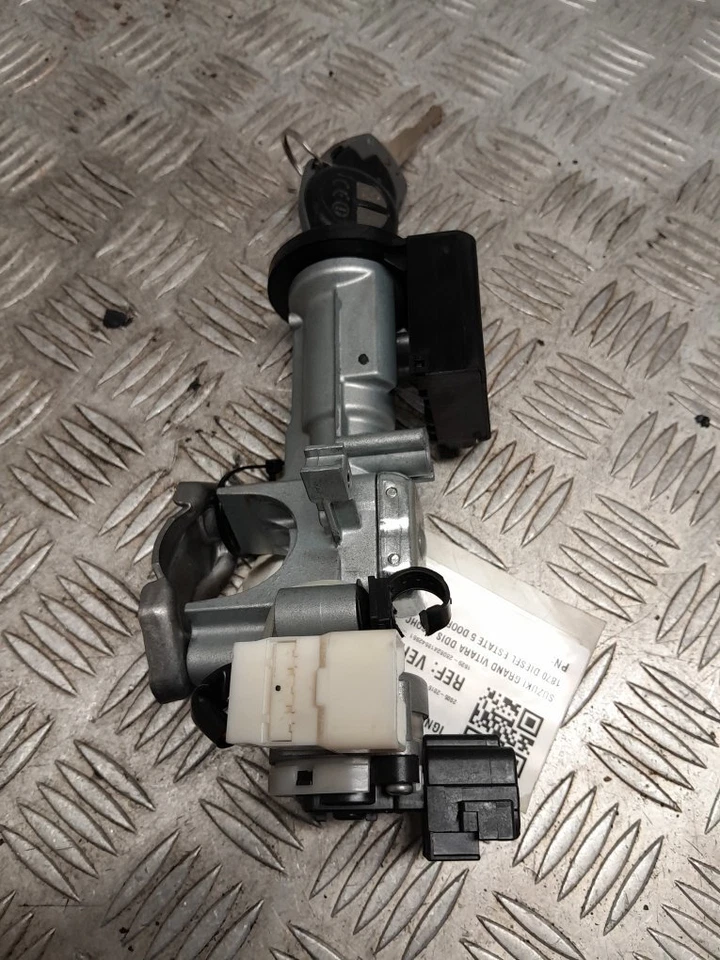 SUZUKI GRAND VITARA IGNITION BARREL AND KEY 1.9 DIESEL 33970-67J0 2005-2015 - Image 3 of 4