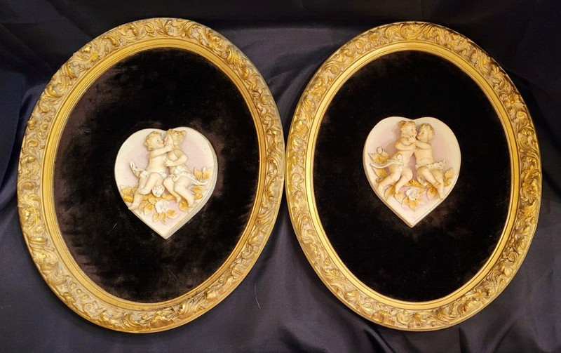 Set of 2 Vtg. Cherub Chalkware/Porcelain Plaques / Black Velvet Frame - Arnart