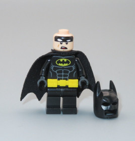 Lego Batman Type 1 head yellow utility belt spongy cape minifigure 70909 70290