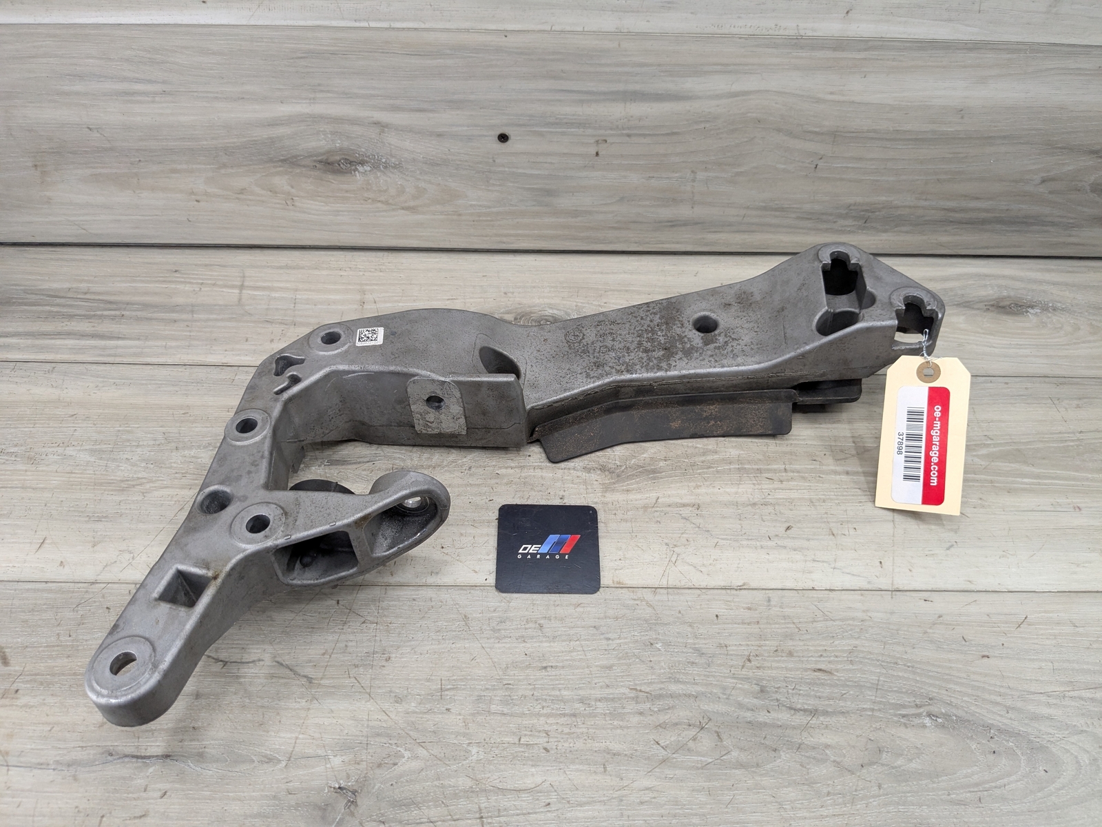 OEM BMW F97 F98 G80 G82 G83 M3 M4 Transmission Transfer Case Mount