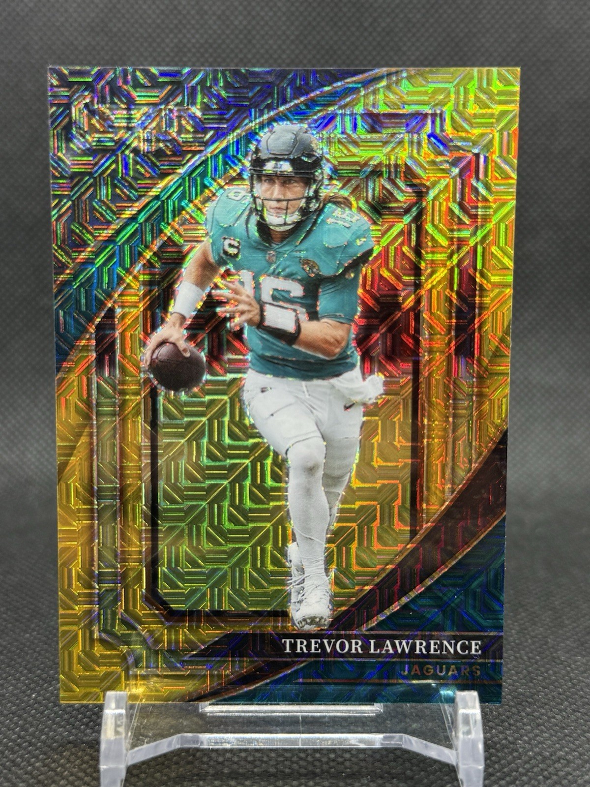 2022 Select Football - Trevor Lawrence - Suite Level - Gold Mojo Prizm /10