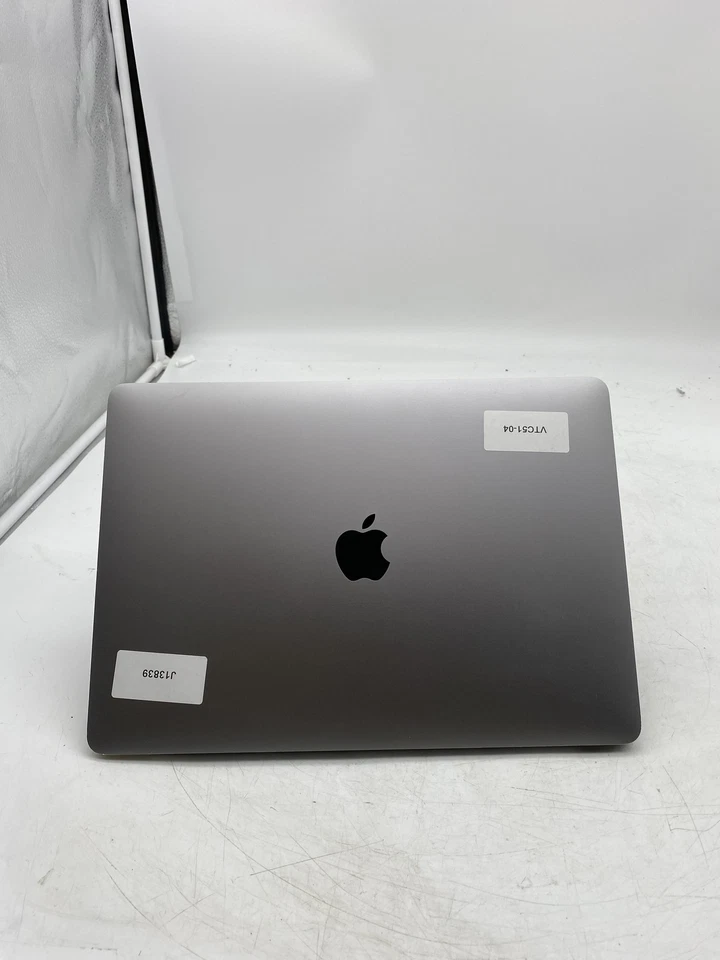 Apple MacBook Pro 13" 2017 i7 7660U 2.5GHz 16GB RAM 128GB SSD MacOS Ventura - Image 4 of 4