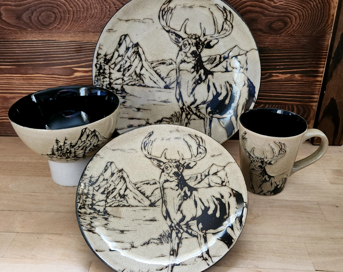 Mossy Oak Buck Deer Elk Dinnerware Set Dinner & Salad Plates Bowl Coffee Mug Cup