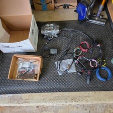 New Open Box Holley Sniper 2 Fuel Injection Kit. New Open Box Holley Sniper 2 Fuel Injection Kit.