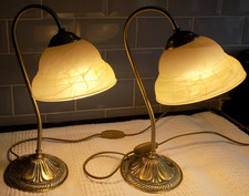 2 X VINTAGE TABLE LAMPs ANTIQUE BRASS SATIN FINISH ANTIQUE STYLE