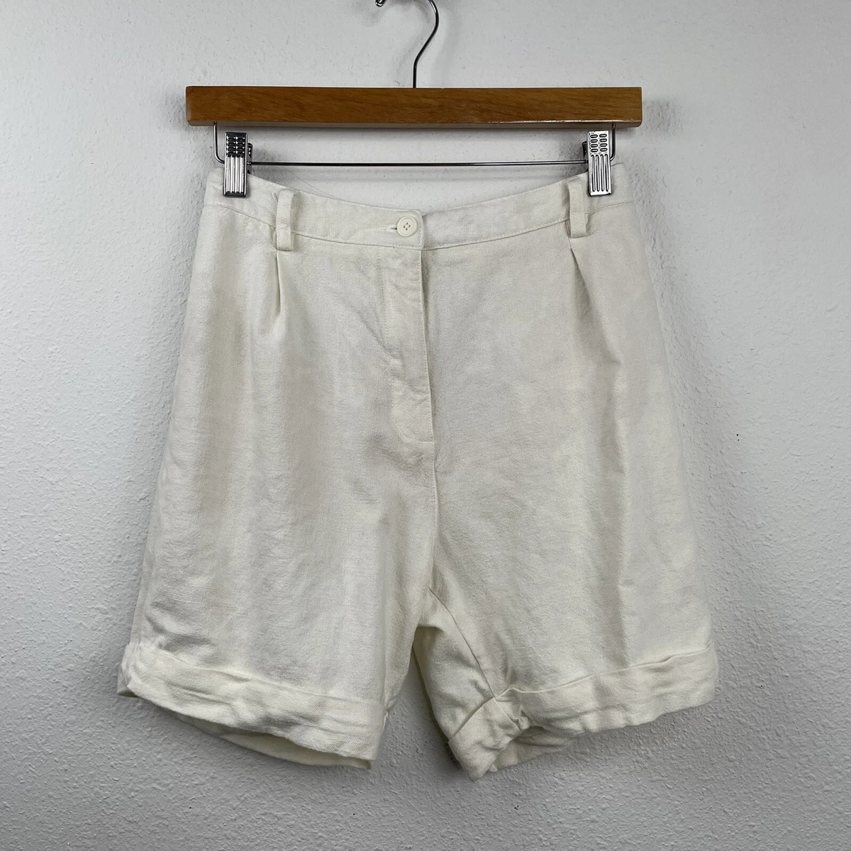 Brandy Melville Women's Shorts One Size Off White Ivory Fits S-M Linen  Blend