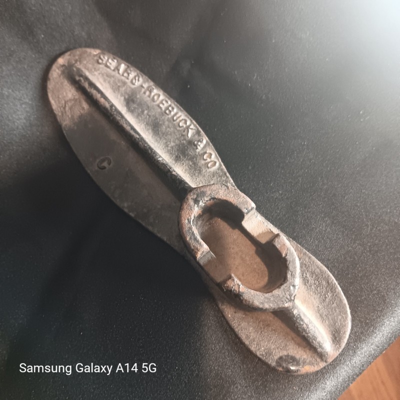 Vintage Sears-Roebuck & Co Cast Iron Cobbler Shoe C Foot Mold Form