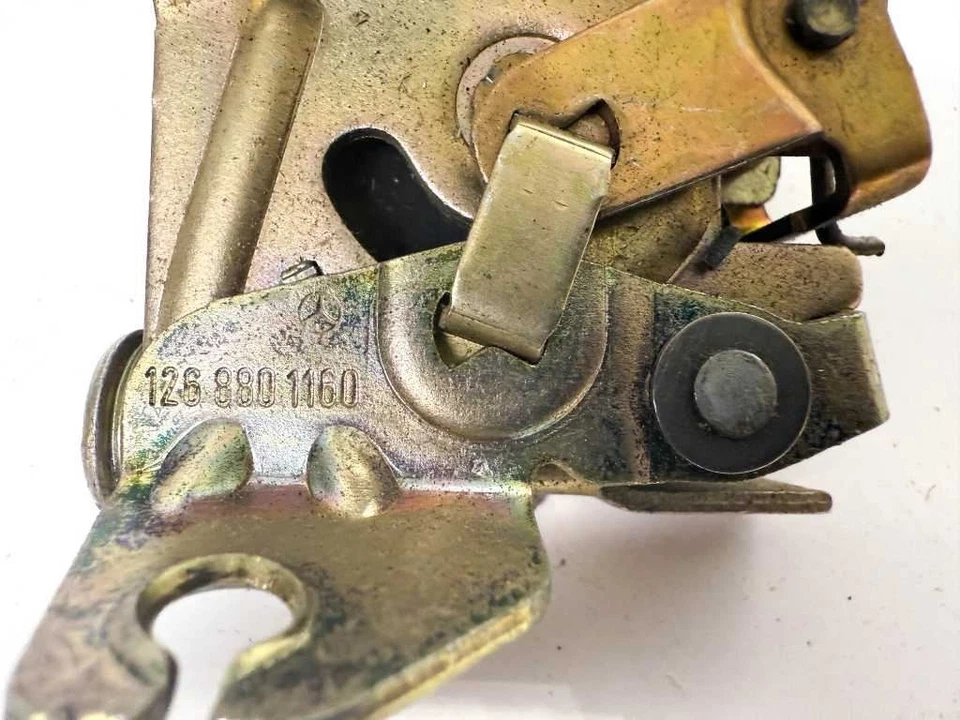 81-91 Mercedes W126 420SEL 300SE Cierre Capó Inferior Delantero Izquierdo 1268801160 NUEVO Foto 2 de 4