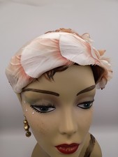 Vtg 1950s Ladies Peach Colored Floral Hat