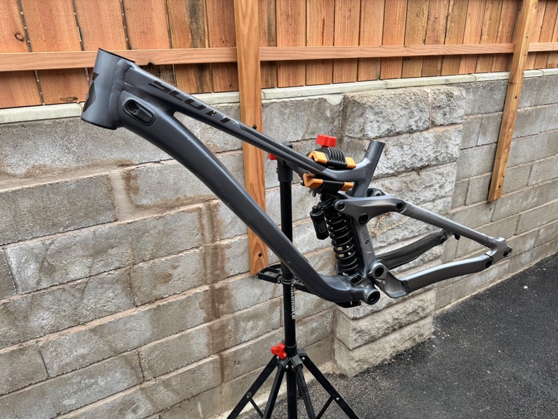 2022 / 23 Scott Gambler 920 XL Downhill Bike Frame
