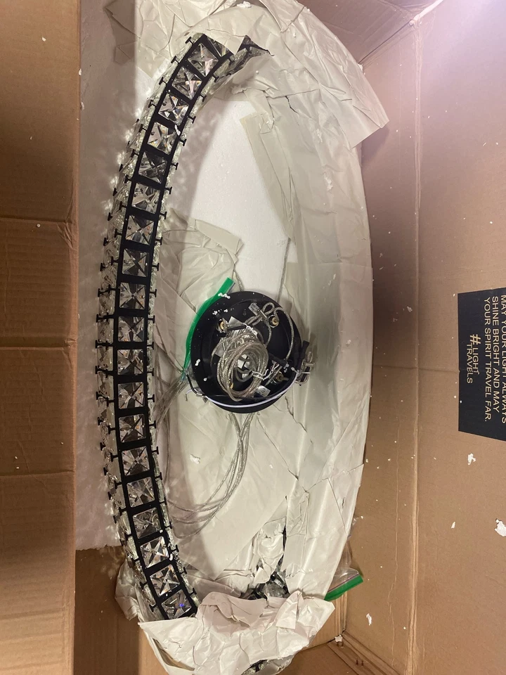 Elegante Iluminación 3503D36BK Monroe Lámpara de Cristal LED, 36"W, Acentos Transparentes, B Foto 2 de 2