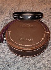 Nikon 52mm No. 0 close-up lens with leather case