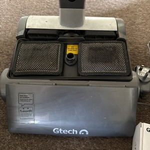 Gtech Air Ram 22V Akku Staubsauger DM001 - AR02 - braucht neuen Akku