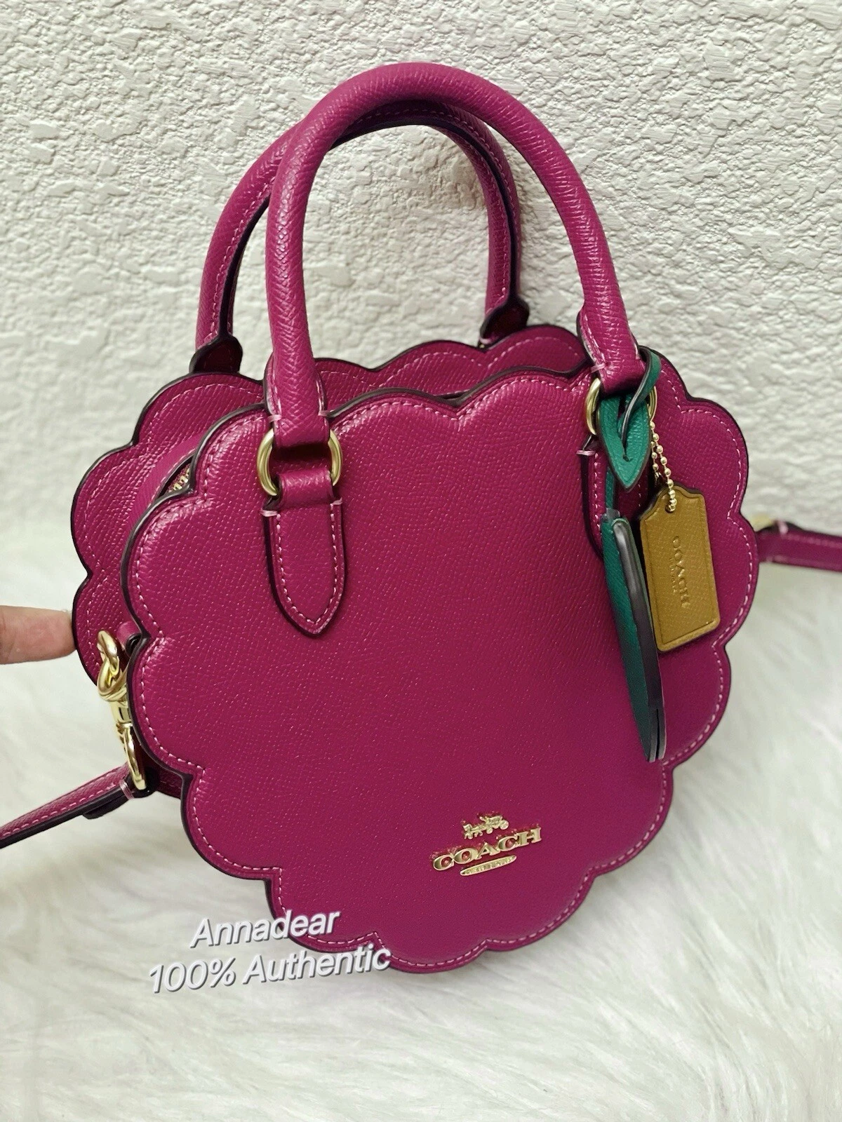 Borsa a tracolla borsa a tracolla Coach a grana incrociata nuova con etichette viola brillante