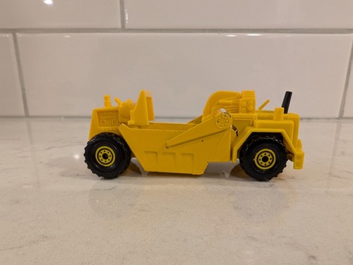 VTG 1980s 1990s Hot Wheels CAT Earth Mover wheel tractor-scraper #3715 DAMAGED - Picture 4 of 9