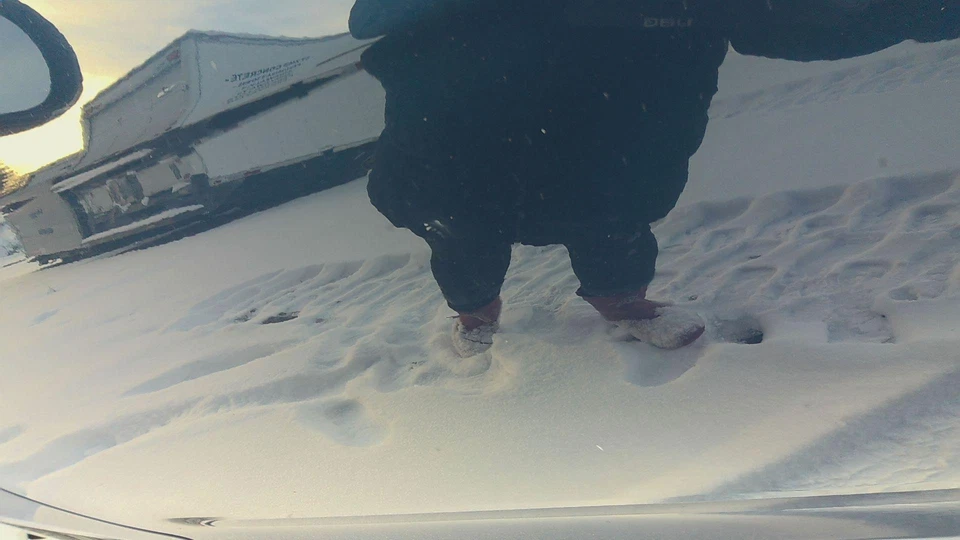 13 JETTA EXCEPT GLI Front Door SwDrivertempest Blue Metallic C1c1 ding - Image 2 of 3