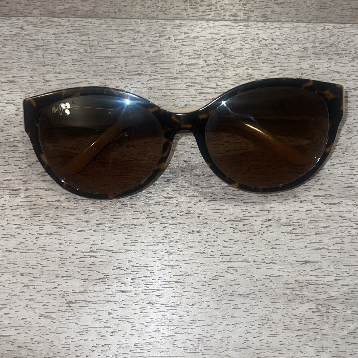 Maui Jim MJ100-10E Venus Pools Polarized Round Sunglasses 58