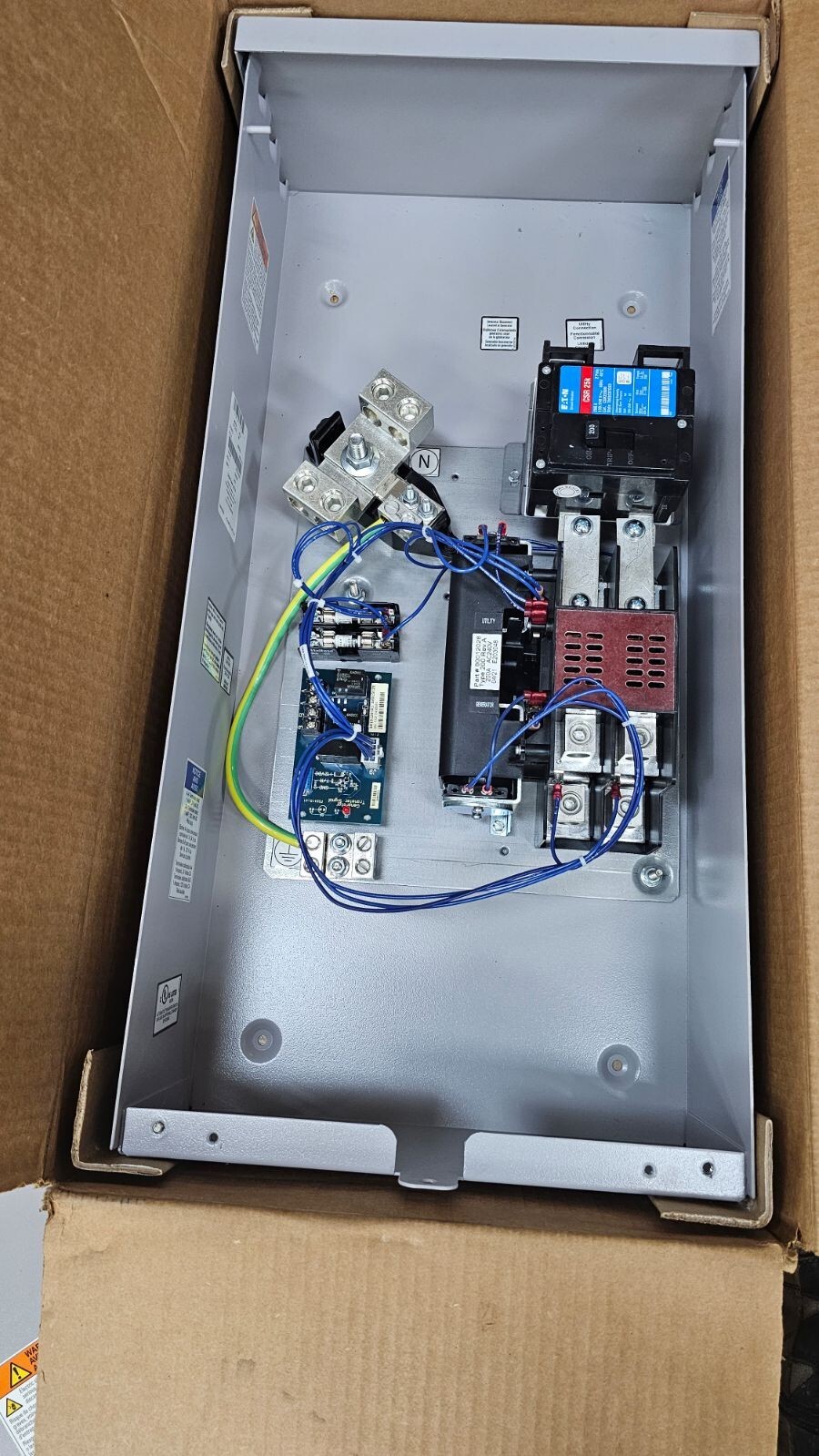 Briggs+%26+Stratton+071270+200-Amp+Automatic+Transfer+Switch+%28Service ...