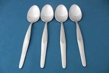 4 Place Oval Soup Spoons Cutco CUE2 Stainless Mexico NEW 7 1/2"