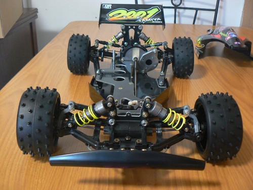 Tamiya Avante 2001 Radio Controlled Car - Picture 12 of 12