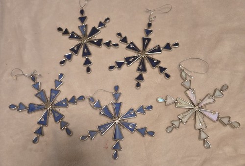 (5) Stained Glass Snowflake Ornaments- White, Lt. Blue, Dk. Blue - 6"